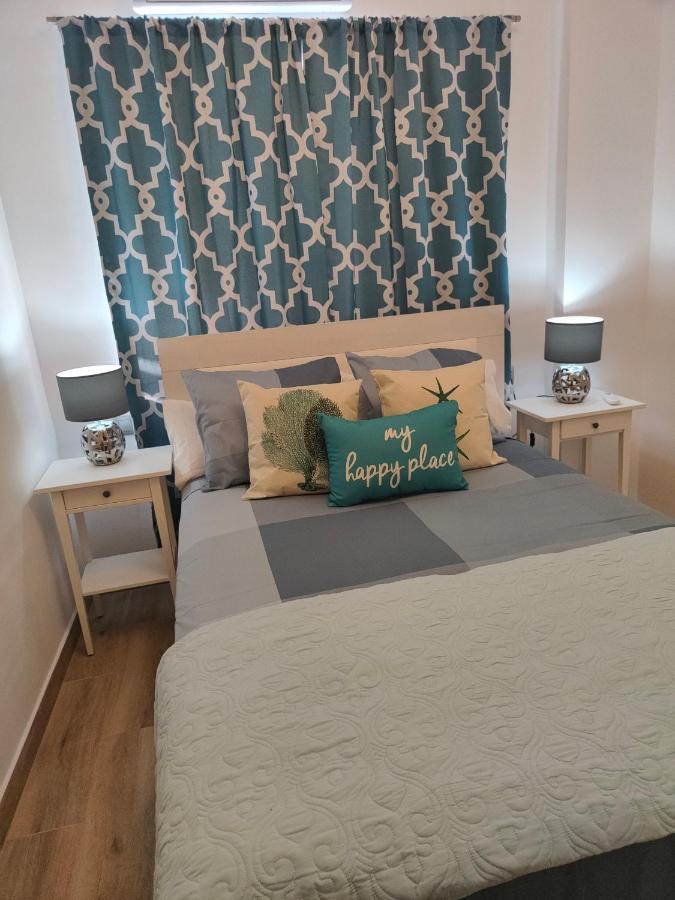 City Central Apartment With Large Patio By Namaste Elite 토레몰리노스 외부 사진